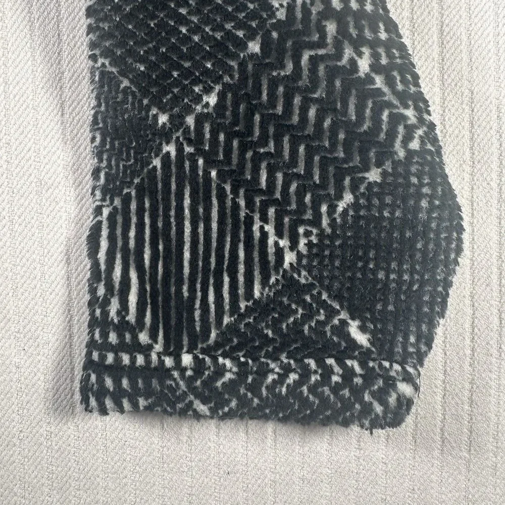 TALBOTS Black White Diamond Patterned Half Zip Pullover Fleece Sweatshirt XL NWT